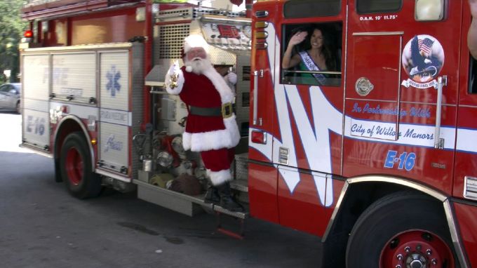 'Tis The Season...To Spread A Lil Holiday Cheer With zMotion Foundation & Kids In Distress