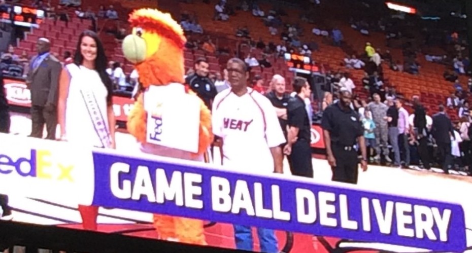 Game Ball Presenter & Cap Recognition